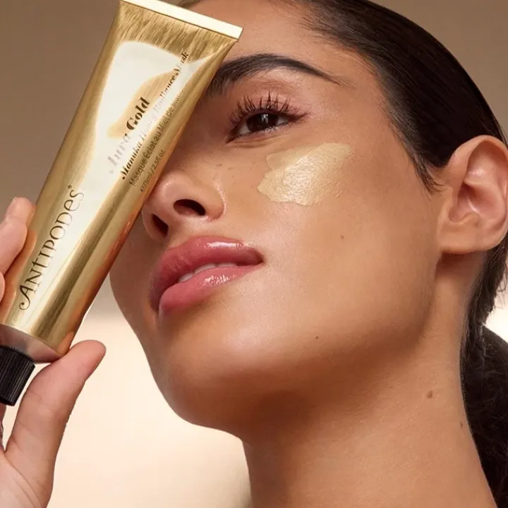 Antipodes Aura Gold                Masque Éclat au Miel de Manuka