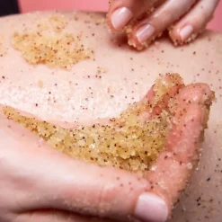 Femme Baija Moana                Gommage Corps - Format Voyage