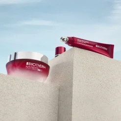 Biotherm Blue Peptides Eyes & Lips Reshaper                Baume Contours des Yeux et des Lèvres