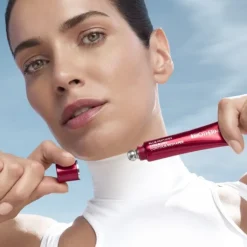 Biotherm Blue Peptides Eyes & Lips Reshaper                Baume Contours des Yeux et des Lèvres