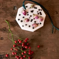 Carrière Frères La Rose Aime Le Poivre Palet Botanique