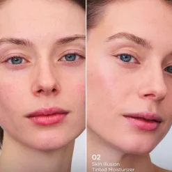 CLARINS Skin Illusion Tinted Moisturizer SPF25 Crème Teintée Booster d'Éclat - Format Voyage