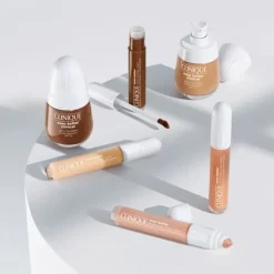 CLINIQUE Even Better                Base + Correcteur de Teint Global
