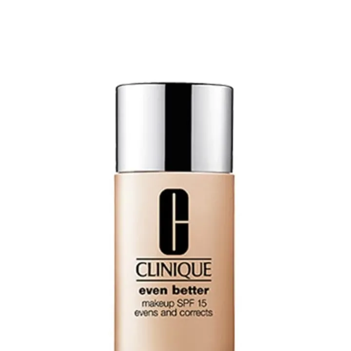 CLINIQUE Even Better Fond de Teint Éclat Correction Teint SPF 15