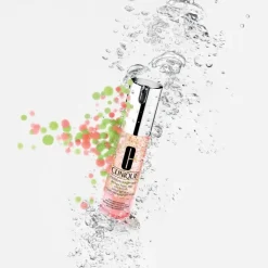 CLINIQUE Moisture Surge™ Eye                Hydratant 96H Super-Activé Contour des Yeux