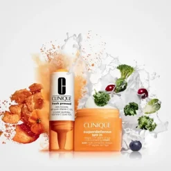 CLINIQUE Superdefense SPF 25                Soin Multi-correction Fatigue + 1ers Signes de l'Âge - Peaux Mixtes à Grasses