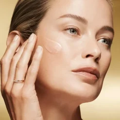 ESTEE LAUDER Re-Nutriv Ultimate Diamond                Sérum Révélateur d'Éclat