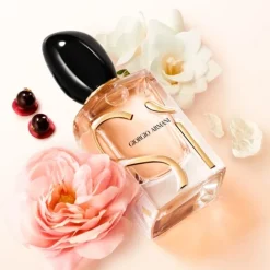 Femme GIORGIO ARMANI Armani Sì                Eau de Parfum - Flacon Recharge