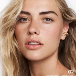 GUERLAIN Terracotta Light                La poudre éclat bonne mine naturelle – 96% d’ingrédients d’origine naturelle