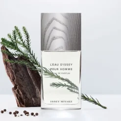 Homme Issey Miyake L'Eau d'Issey pour Homme                Eau de Parfum