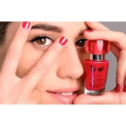 Pupa Vamp! Vernis à Ongles Parfumé Effet Gel                Vernis parfumé effet gel à la fragrance rose